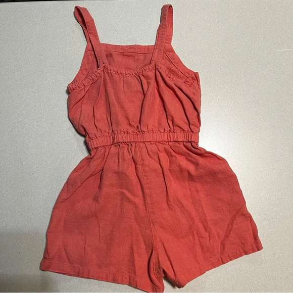Old Navy Coral Linen Girls Romper size small (6-7) - Picture 4 of 9